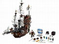 LEGO Set 70810 The Lego Movie Metalbeard's Sea Cow Pirate Ship 1