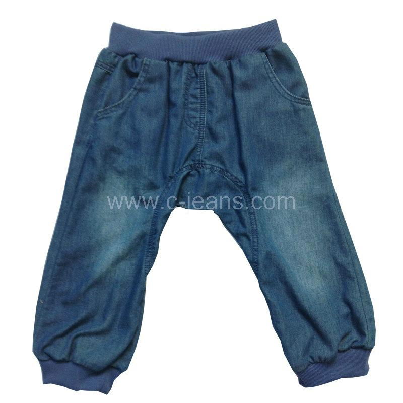 Stylish Kids Jeans Cheap Loose and Comfortable Denim