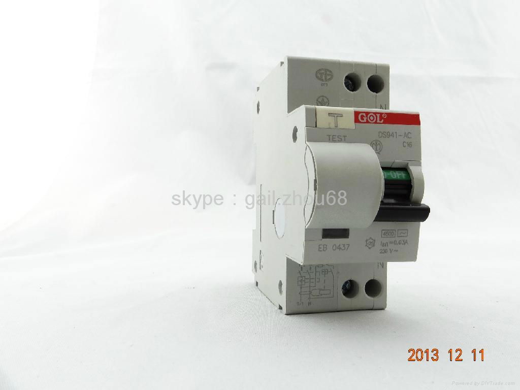Residual circuit breaker DS941 5
