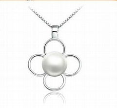 Silver drop water pearl pendant