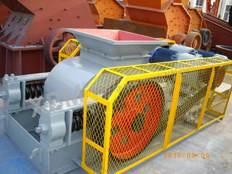 High Efficiency Low Energy Consumption double roller stone crusher 3