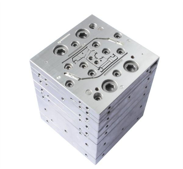 High speed single cavity extrusion tooling 2