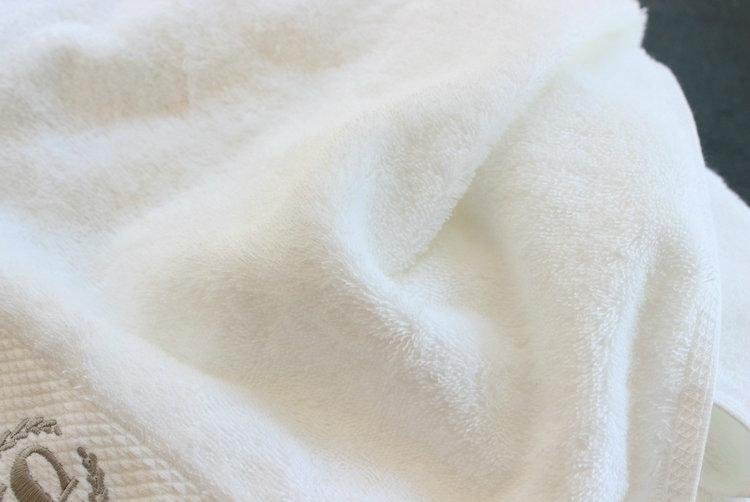 白纤维毛巾 5