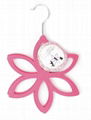 flower shape velvet scarf hangers 1