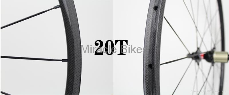 2014 hot selling full carbon wheel for road bike 3