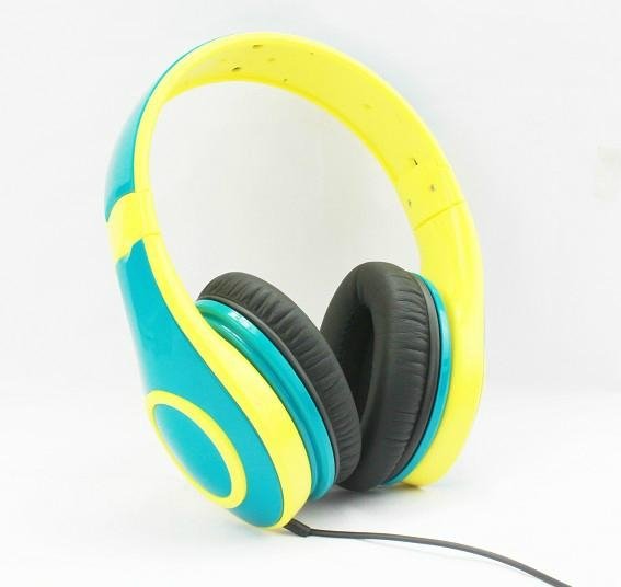 colorful headphone