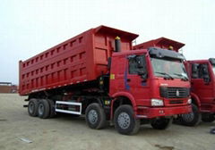 HOWO DUMP TRUCKS 8X4