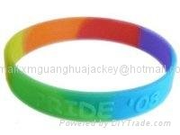 Debossed silicone custom bracelets from China