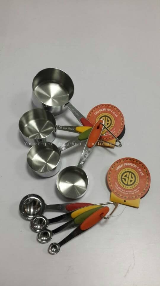 measuring cups and spoons 4