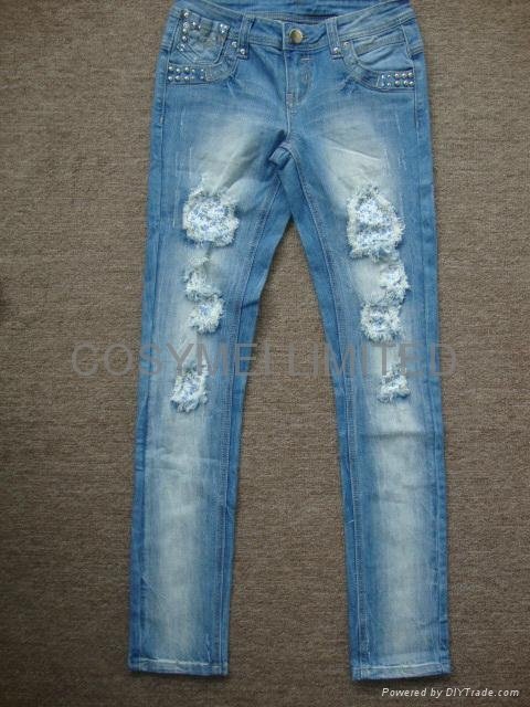 Ladies destroyed jeans  3