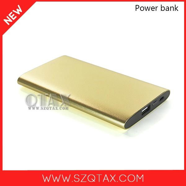 Super slim 6000mah power bank for iphone 3