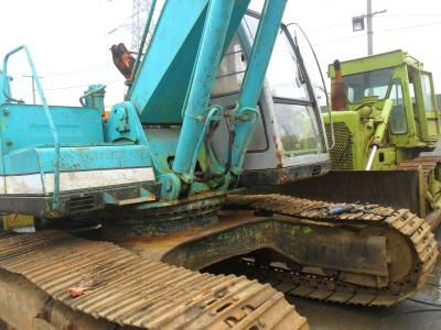 KOBELCO SK200 EXCAVATOR 2