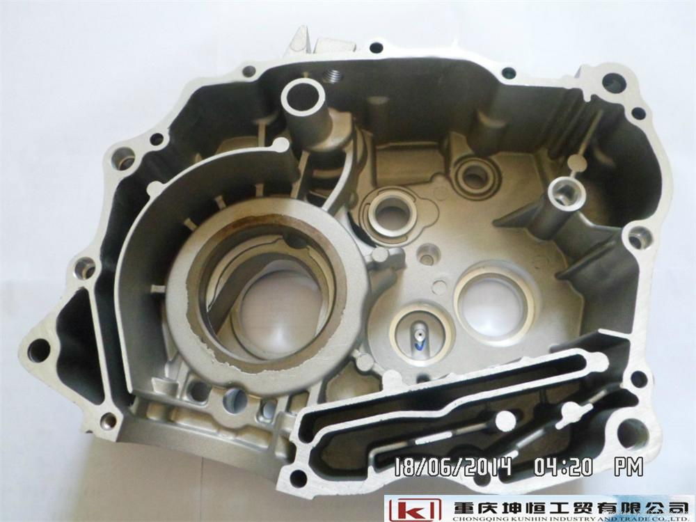 Motorcycle Aluminum Crankcase CG125 4