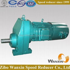 Solid shaft foot-mounted reinforced high rigidity cast iron saw helical reducer