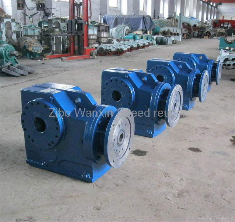 B5, B14 flange installation WK series helical bevel speed reducer 4