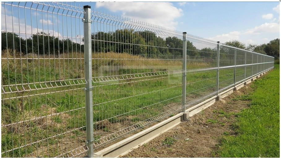 cheap 100mm*200mm white Powder Coated wire mesh fence  