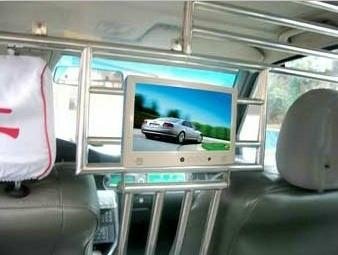 7 inch wall-mounted motion sensor taxi lcd digital signage 2