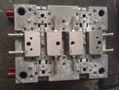 Plastic injection mould 1