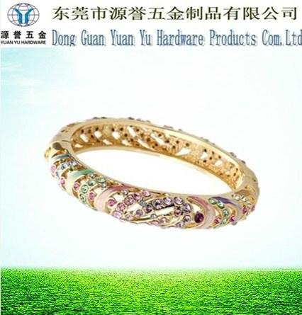 high quality customized crystal bracelet 4