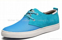 man's sporting casual shoes