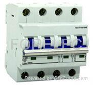 solar array DC circuit breaker 