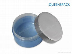 round plastic jar for skin care