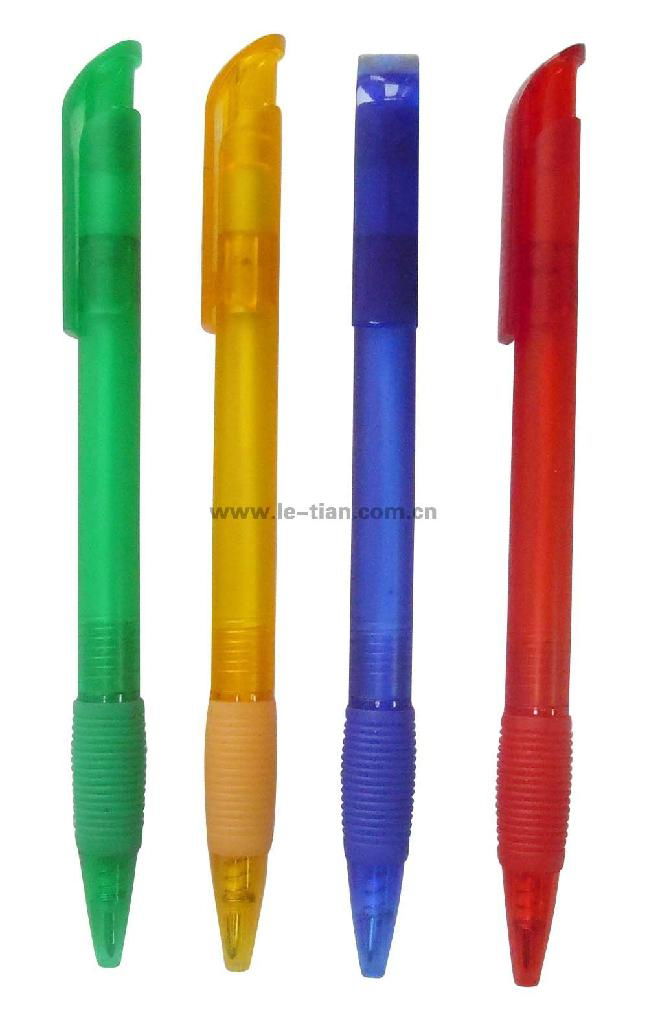 New fashion  plastic ball pen promotion ball pen 2