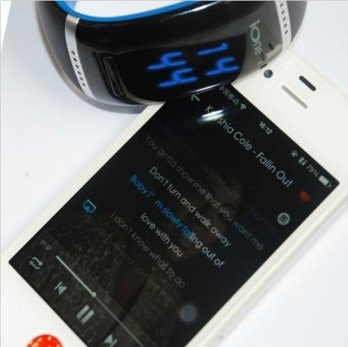 New LED Vibrating Smart Bluetooth Bracelet  4