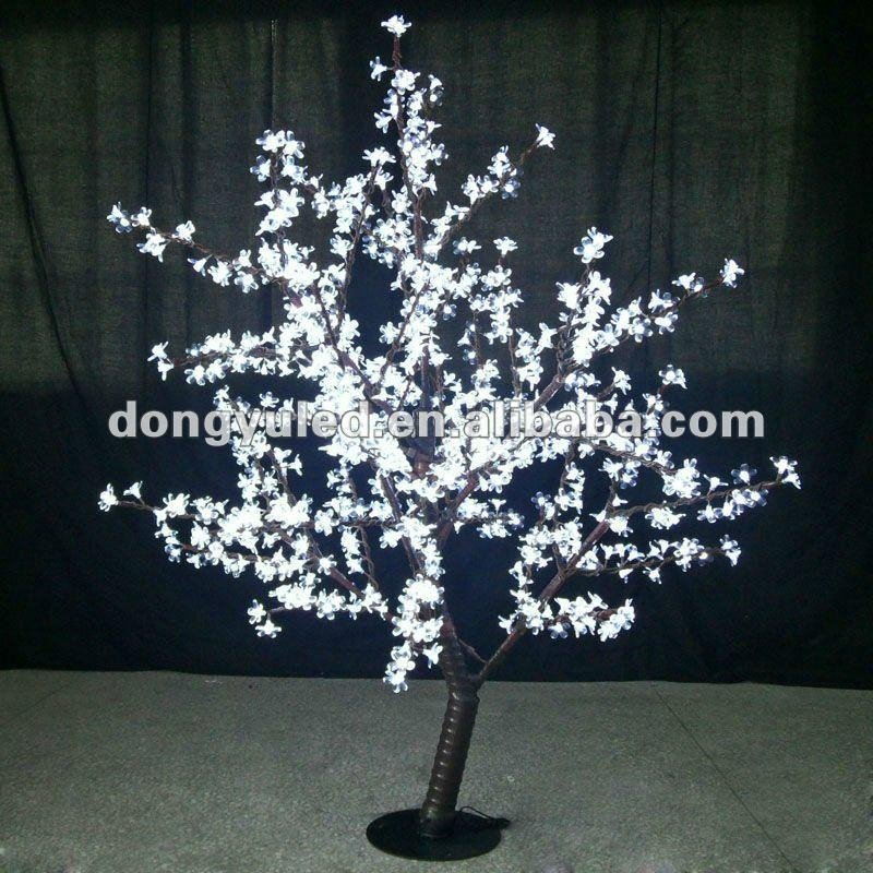 led tree light with white color 