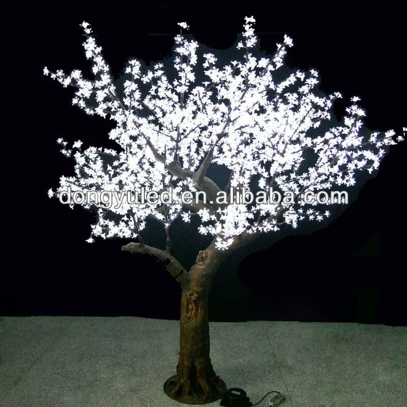 LED Tree Light White 2.6M Simulation 