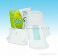 Lady sanitary napkins