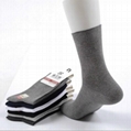 Wholesale Solid-colored Men's Crew Cotton Socks - 12 Pairs