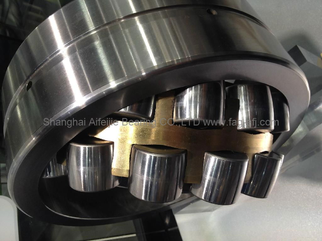 Deep groove ball bearing  4