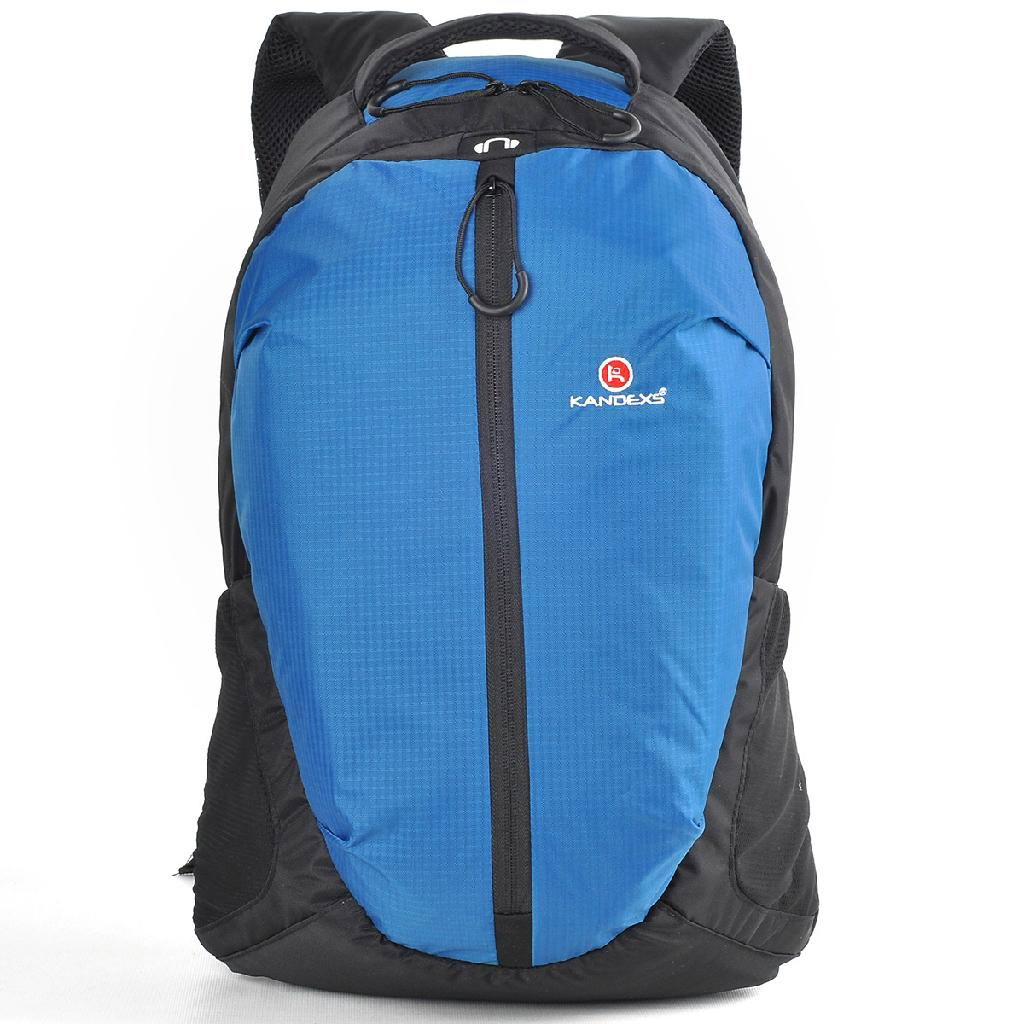 E-699Backpack 3