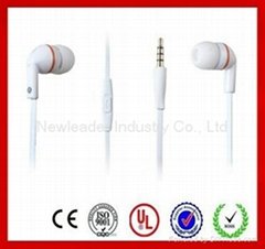 Earbuds with high quality stereo