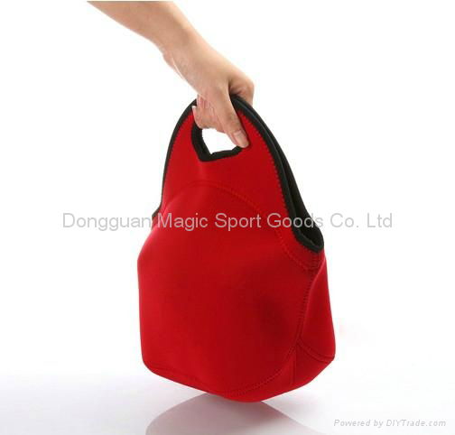 Neoprene lunch bag 2