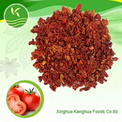 Dehydrated tomato flakes