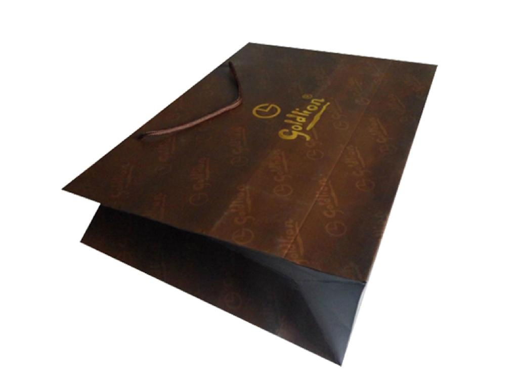 Luxury white cardboard paper  shopping  (clothes ,promotion)paper bag 3