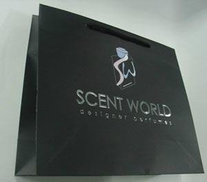 black cardboard wholesale china manufacture made  clothes paper bags 3