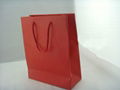 Wholesale custom recycle Luxury  Red  shopping paper bags 2