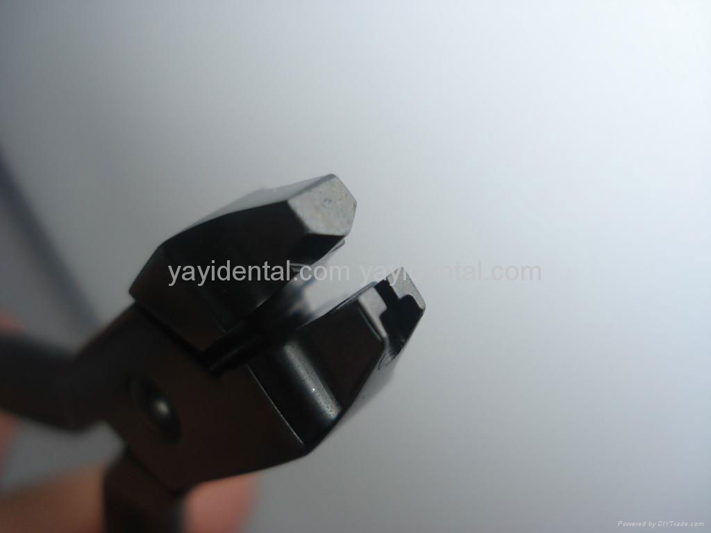 Orthodontic Plier-Crimpable Hook Placemen Plier (YAYI-015) 2