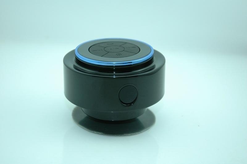 New arrival suction up waterproof bluetooth speaker 4