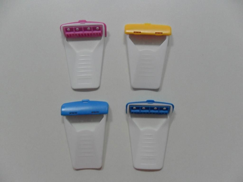Disposable razor for medical or daily use 4