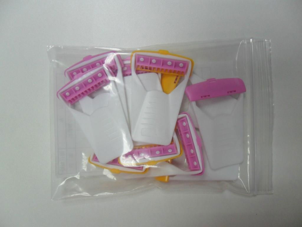 Disposable razor for medical or daily use 5