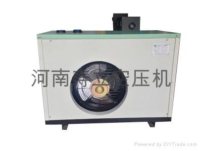 高溫型冷凍式乾燥機 3