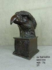 The owl sculpture