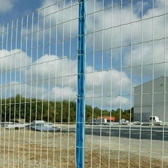 Holland wire mesh fence (corrugated