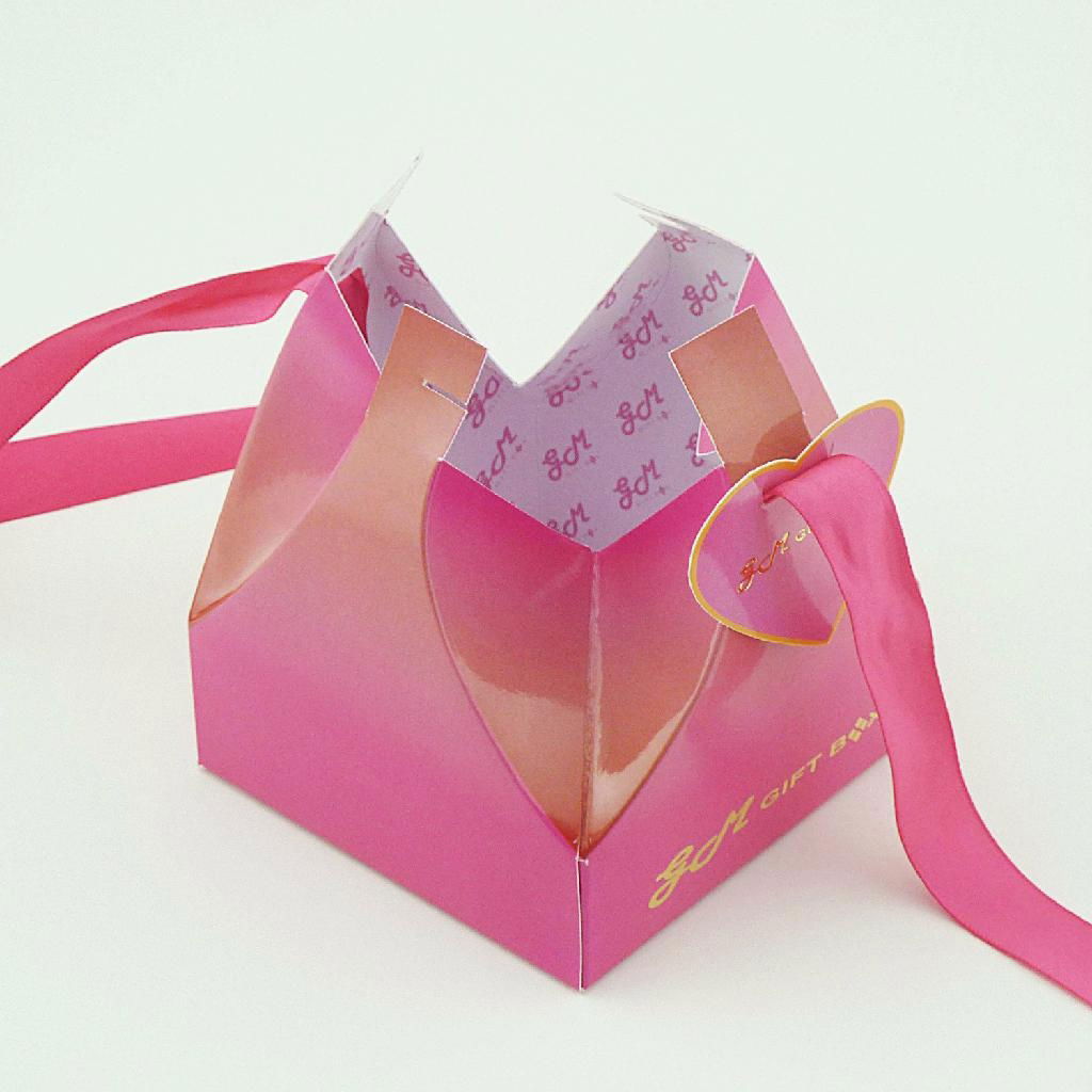  Gift boxes 4