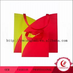 Paper gift bag wholesale China