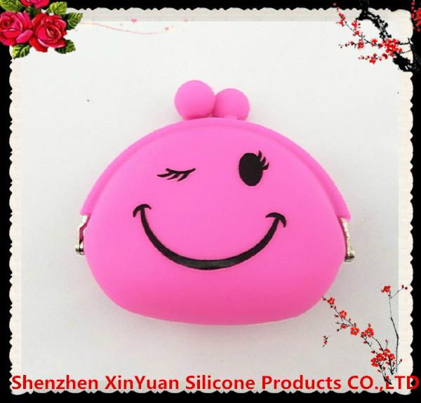 Silicone Coin Heart Shape Purse 3